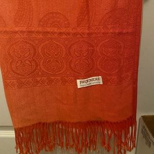 Beautiful 2 tone Pashmina Shawl